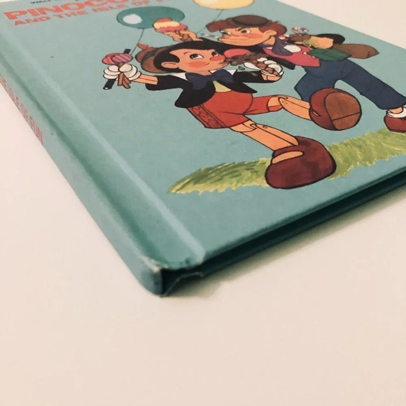Vtg 1984  Pinocchio and the Isle of Fun Disneys Hardcover - Picture 4 of 13